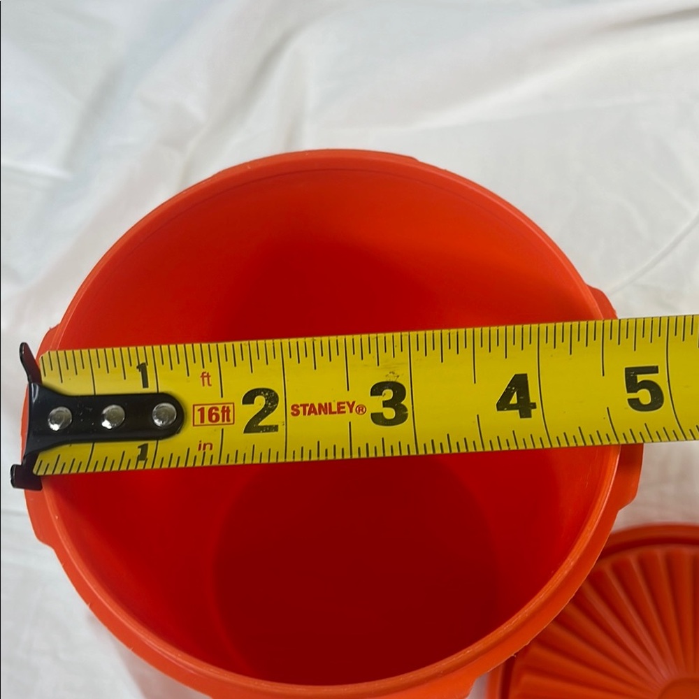 Vintage Tupperware Orange Canister, Made in USA - Picture 7 of 7